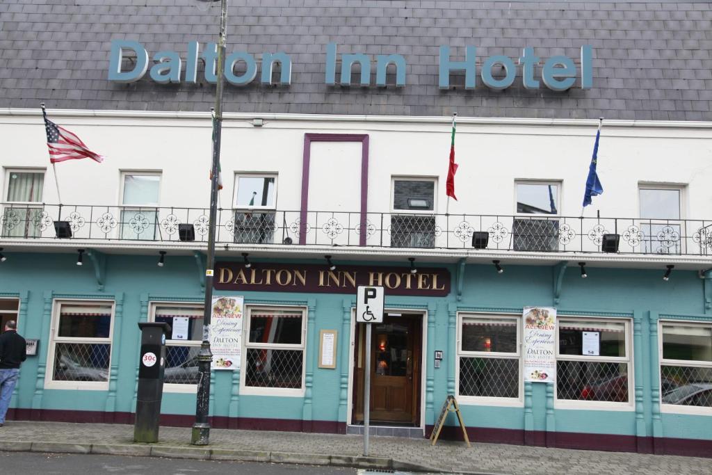 Dalton Inn Hotel Claremorris Exterior foto